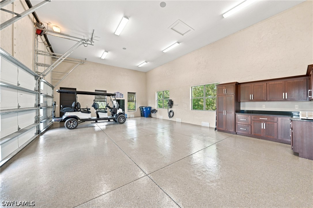 2755 Cussell Dr Property Photo 47