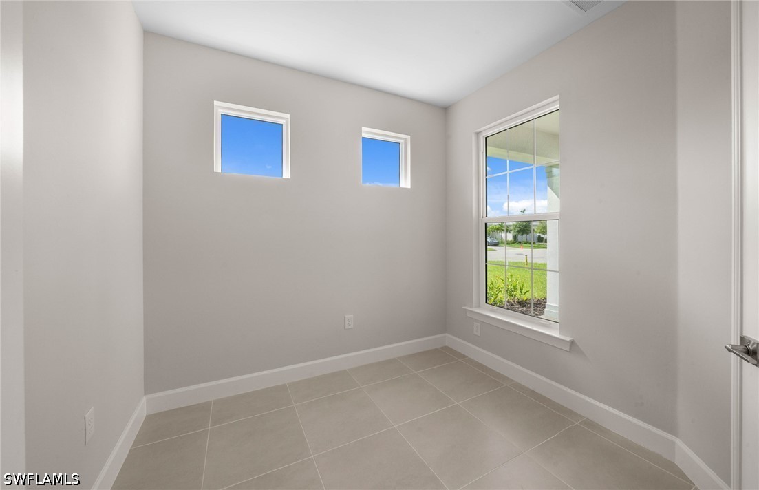 7461 Florida Elm Ct Property Photo 33