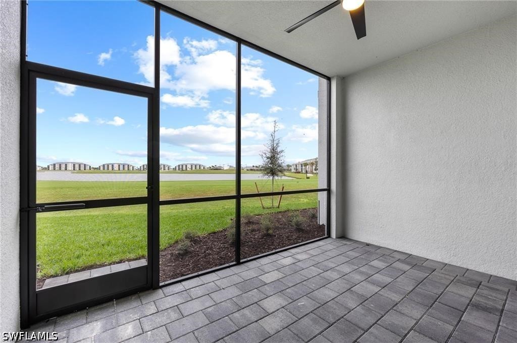 5445 Double Eagle Cir 3011 Property Photo 2