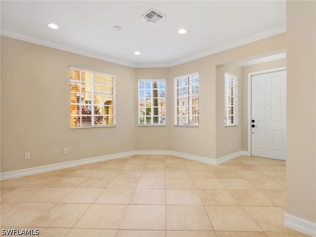 10221 Olivewood Way 157 Property Photo 8