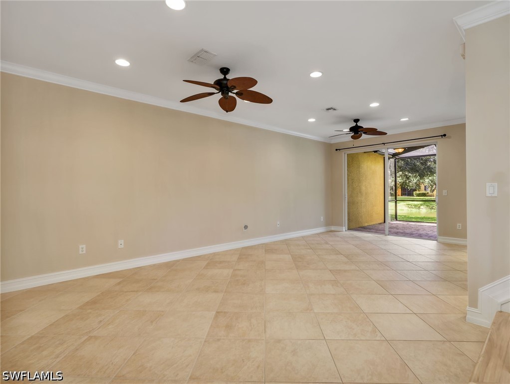 10221 Olivewood Way 157 Property Photo 11