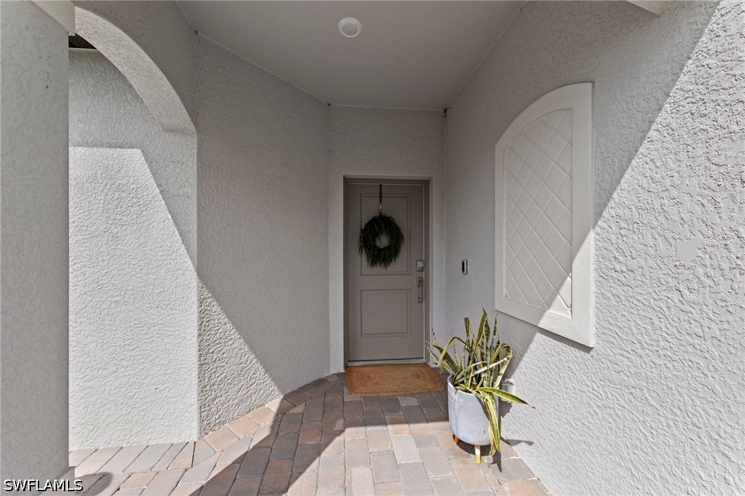 19512 Hinkley Dr Property Photo 3
