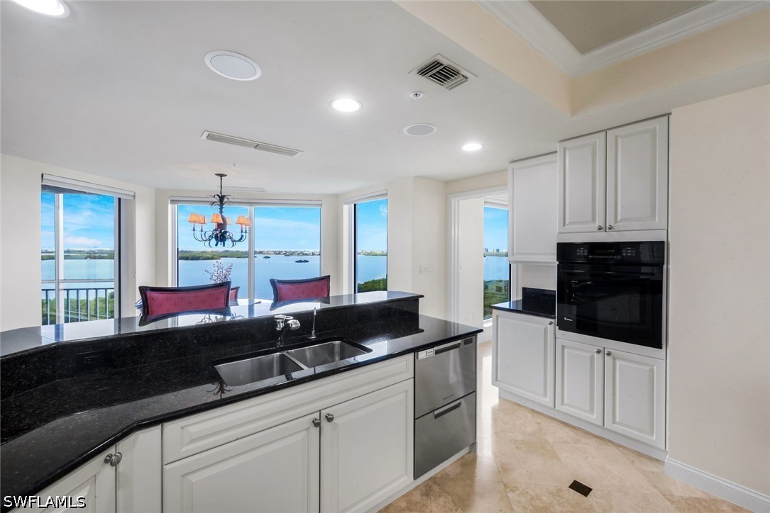 4801 Bonita Bay Blvd 1203 Property Photo 11