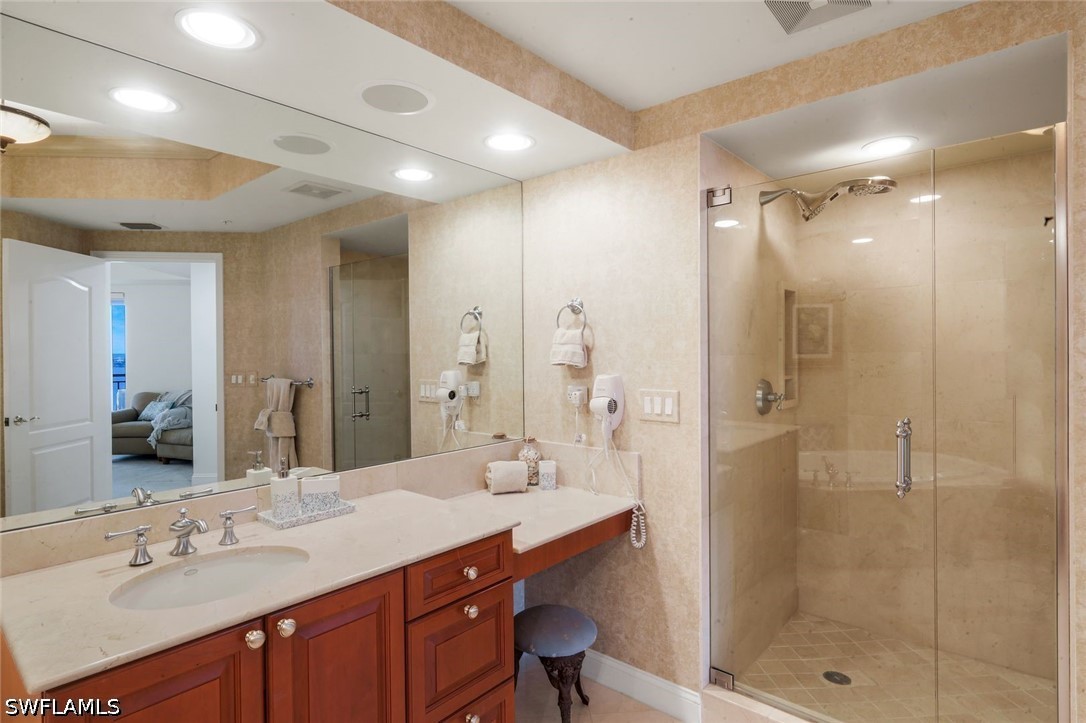 4801 Bonita Bay Blvd 1203 Property Photo 22