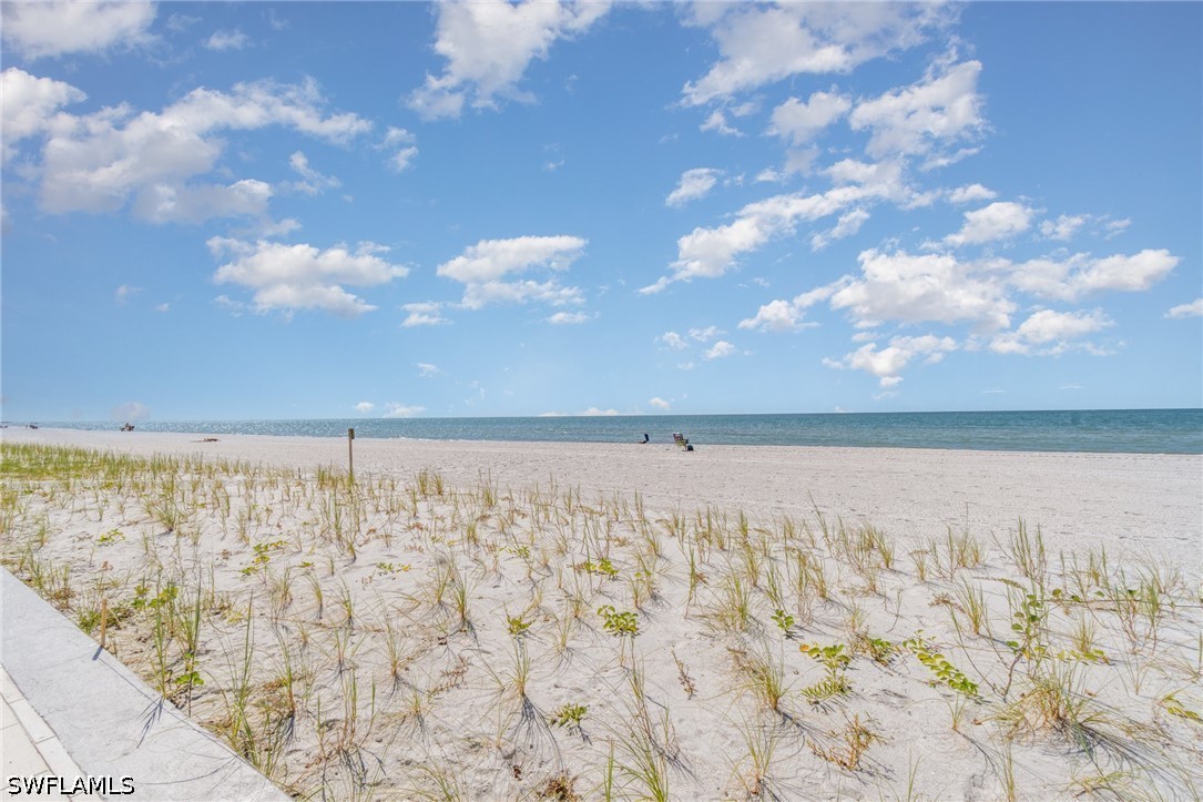 3443 Gulf Shore Blvd N 609 Property Photo 17