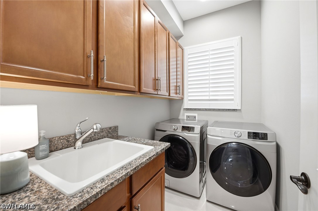 12766 Dundee Ln Property Photo 8