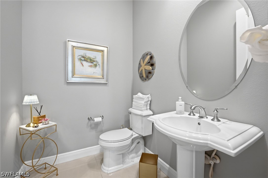 12766 Dundee Ln Property Photo 18
