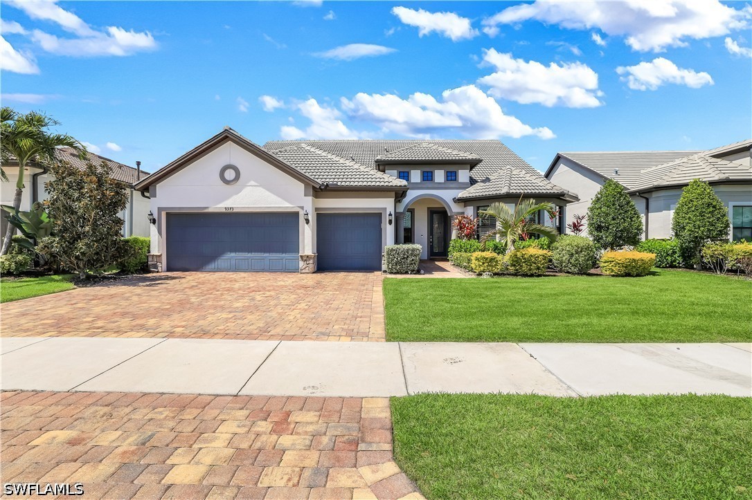 9373 Surfbird Ct Property Photo 3