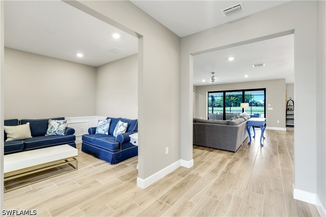 9373 Surfbird Ct Property Photo 4