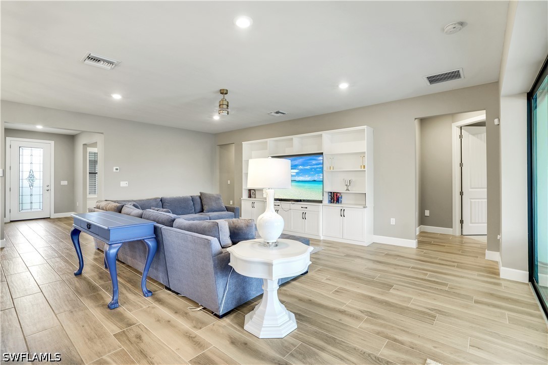 9373 Surfbird Ct Property Photo 17