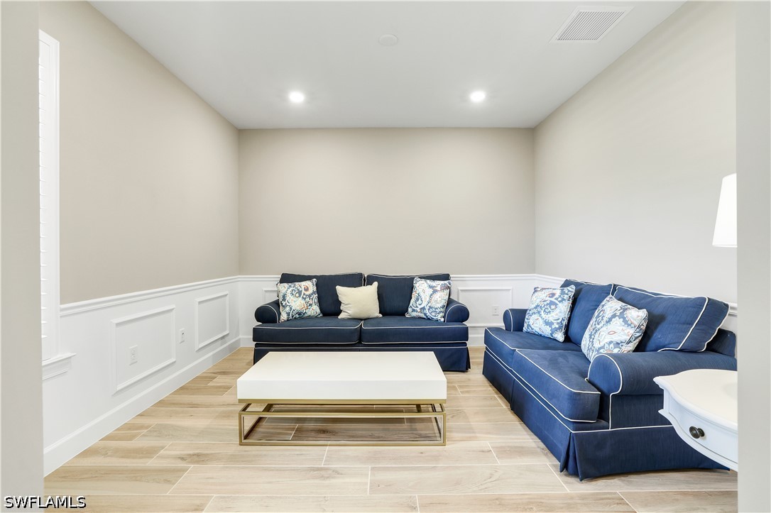 9373 Surfbird Ct Property Photo 27
