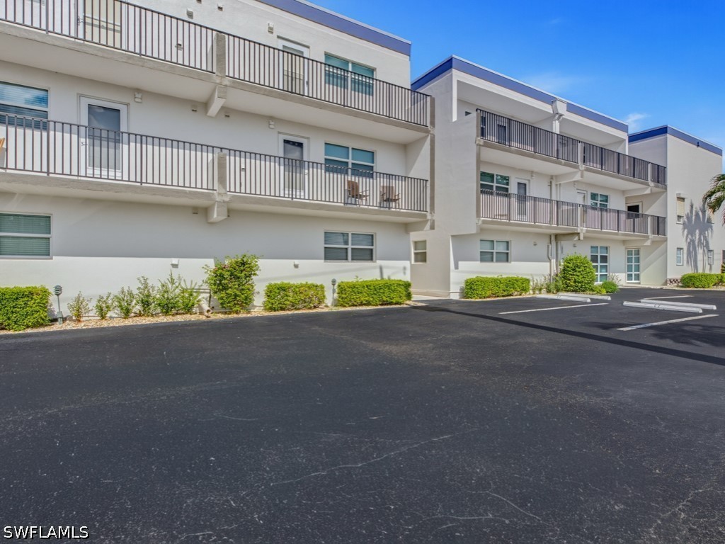 226030581 Property Photo 15