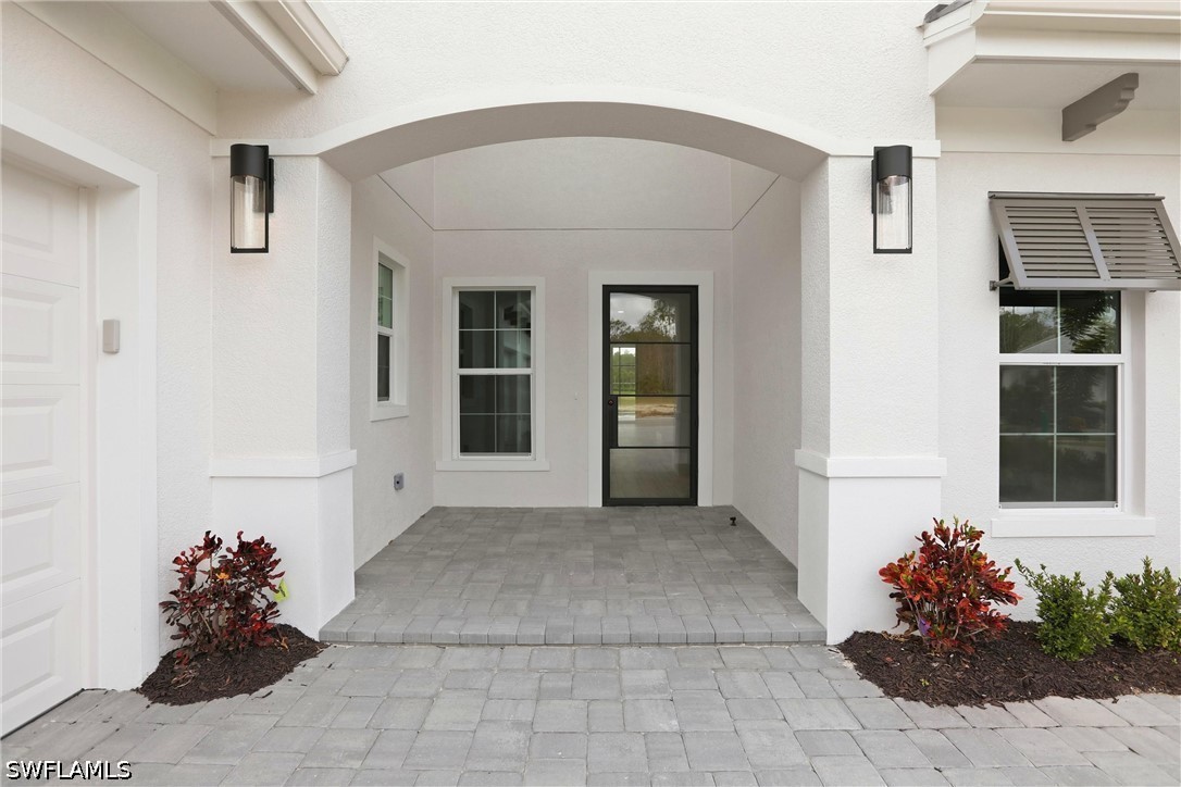 9661 Moonflower Ln Property Photo 3