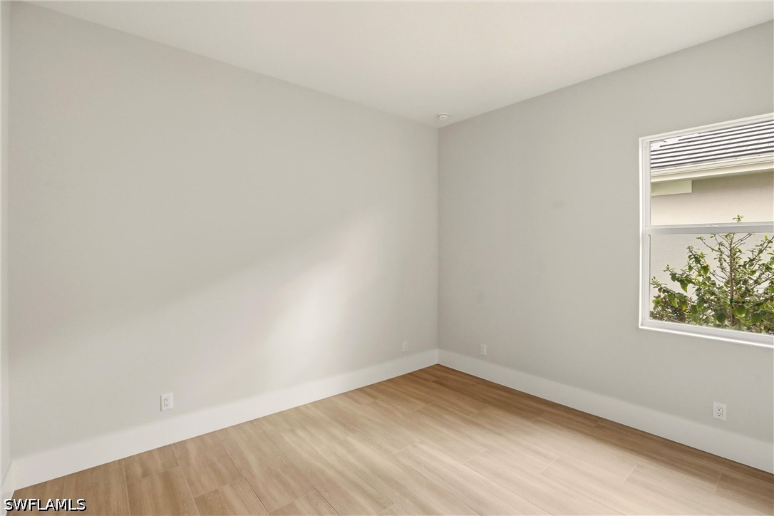 9661 Moonflower Ln Property Photo 27