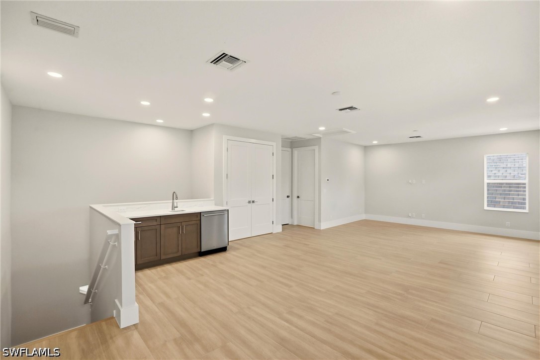 9661 Moonflower Ln Property Photo 32