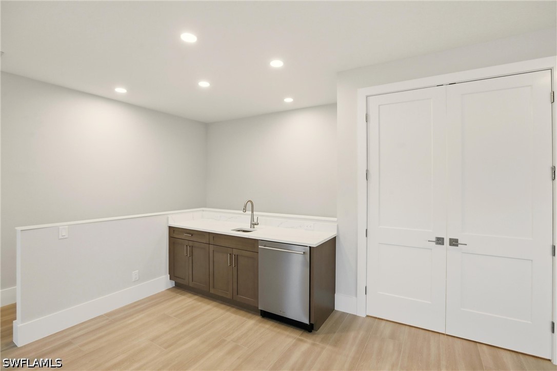 9661 Moonflower Ln Property Photo 33