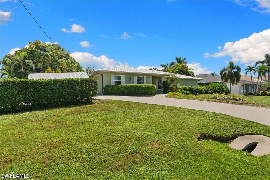 401 Panay Ave Property Photo 4