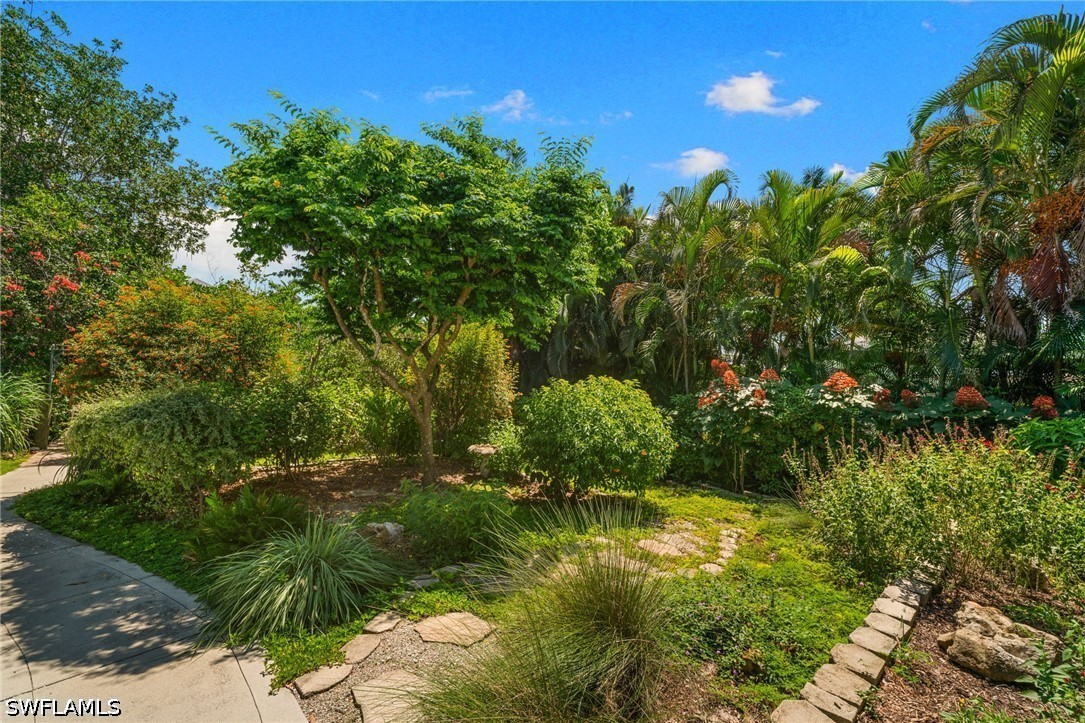 401 Panay Ave Property Photo 38