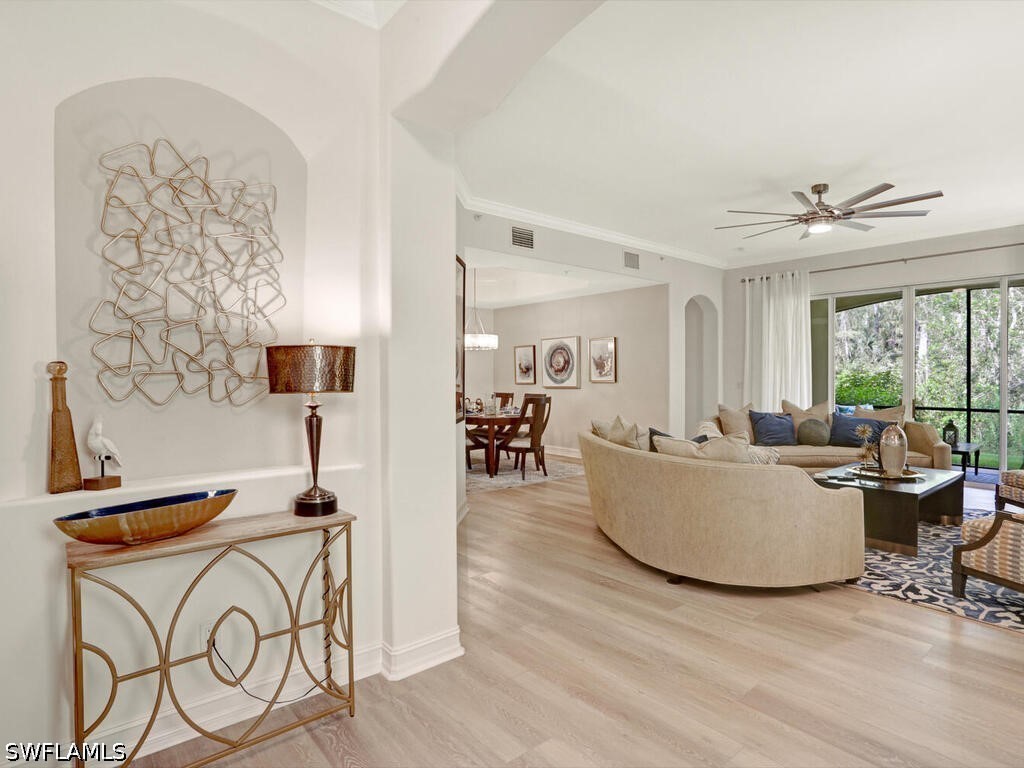 2847 Tiburon Blvd E 8-101 Property Photo 3