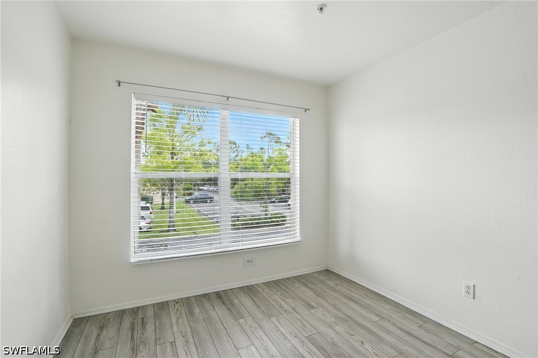 226030686 Property Photo 5