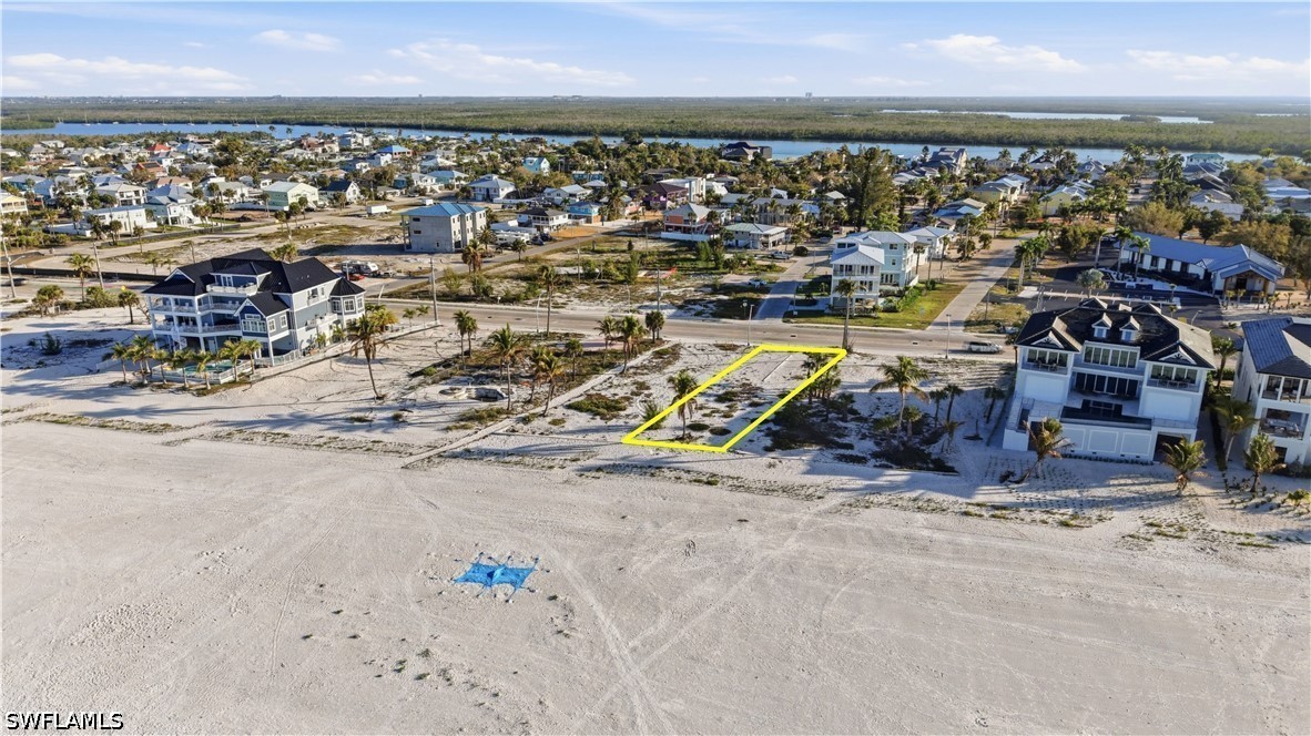 3730 Estero Blvd Property Photo 3