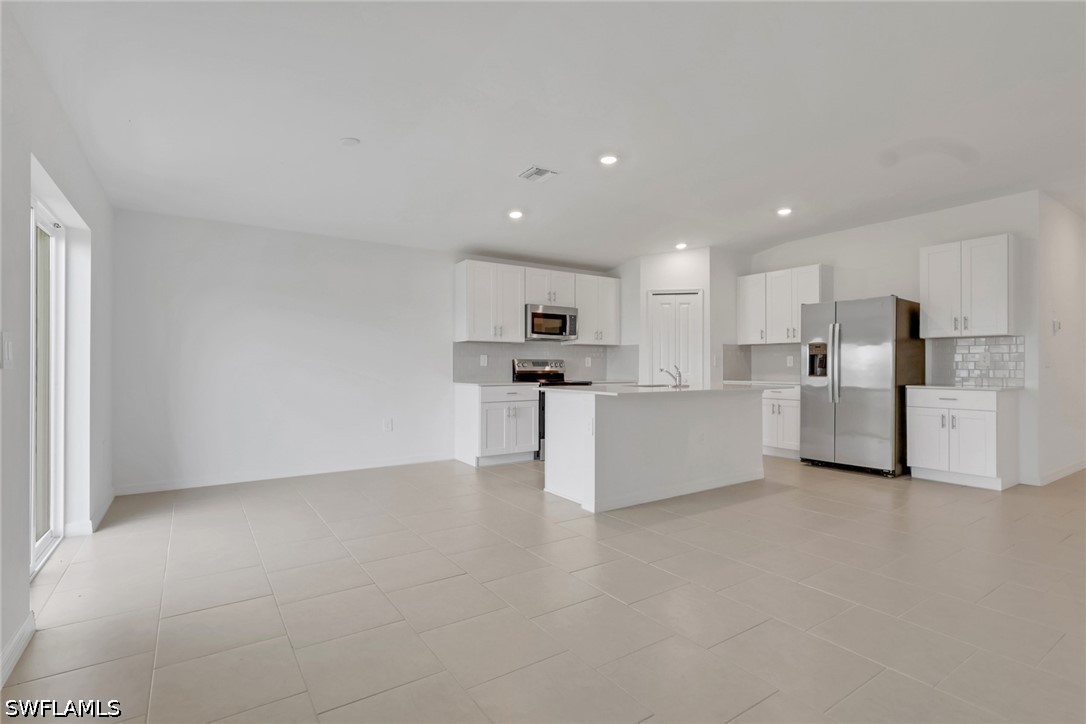 226030764 Property Photo 7