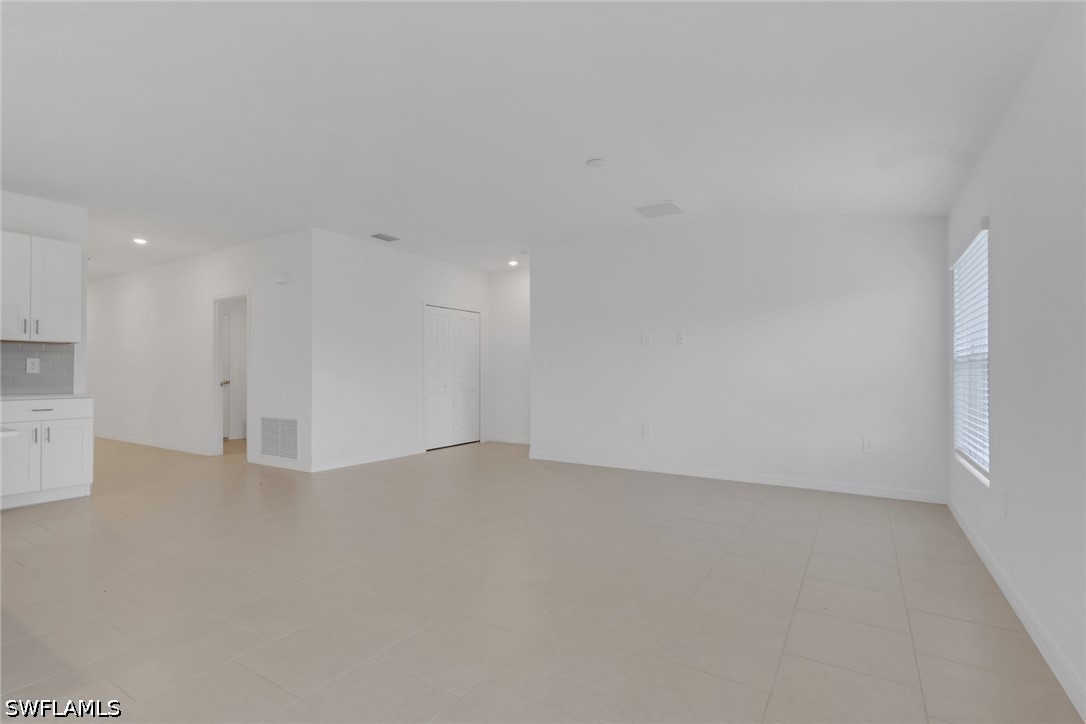 226030764 Property Photo 8