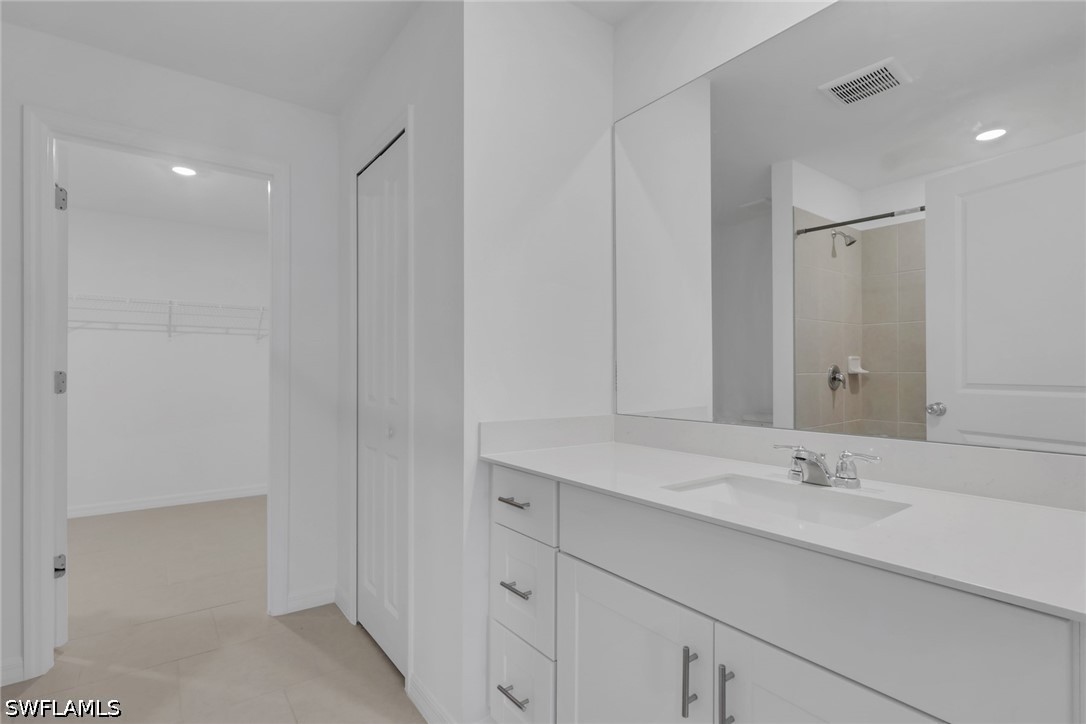 226030764 Property Photo 12