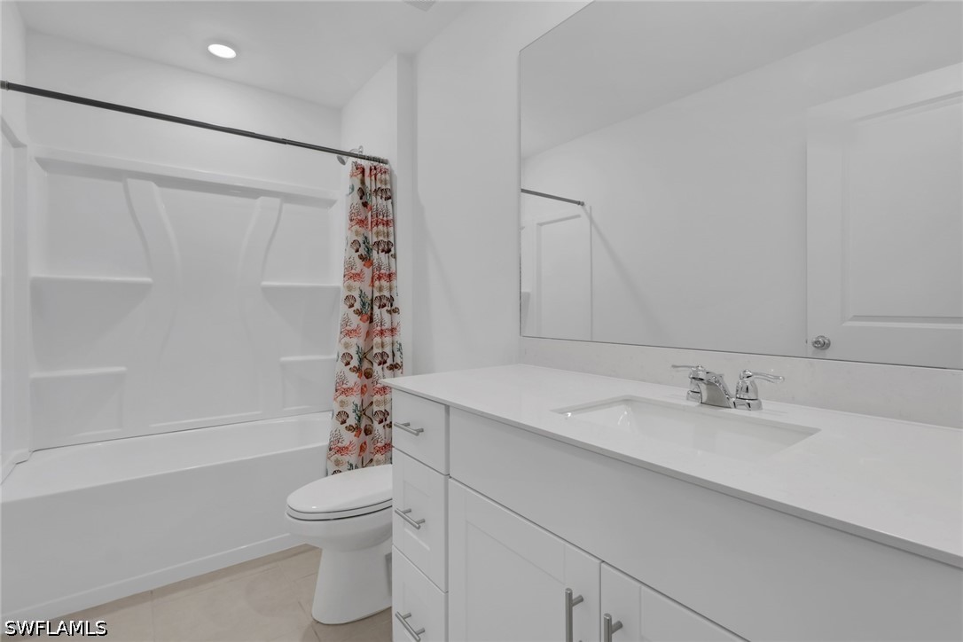 226030764 Property Photo 14