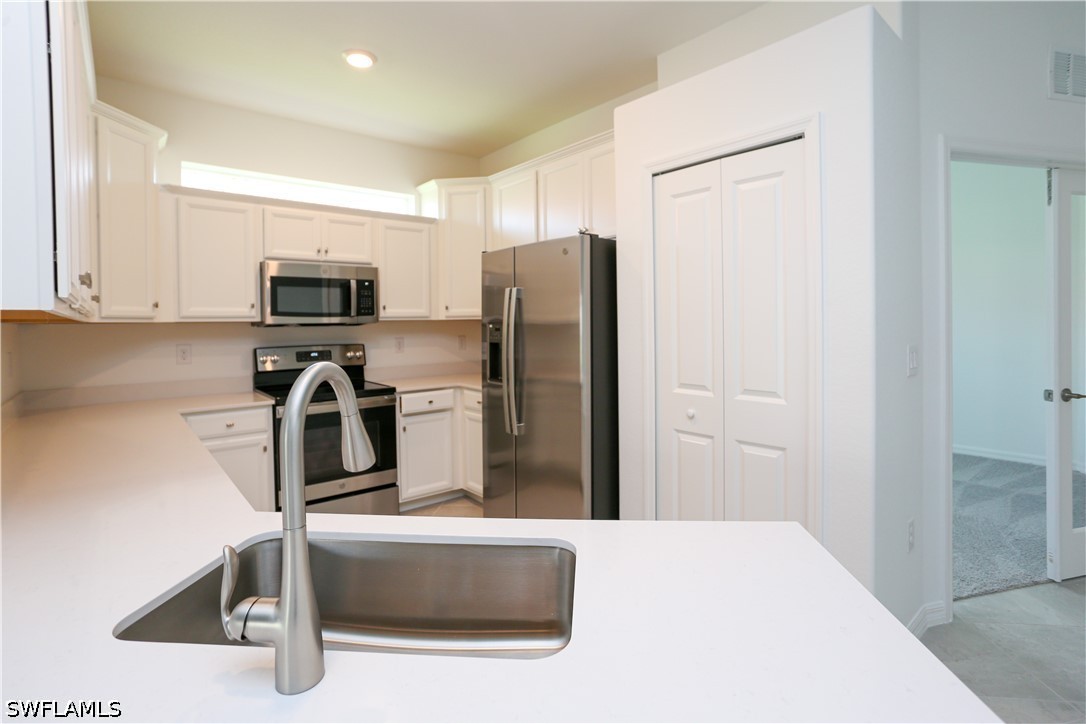2599 Vine AVE Property Photo 1