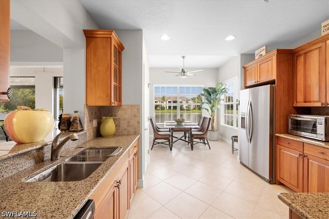8051 Players Cove Dr 102 Property Photo 18