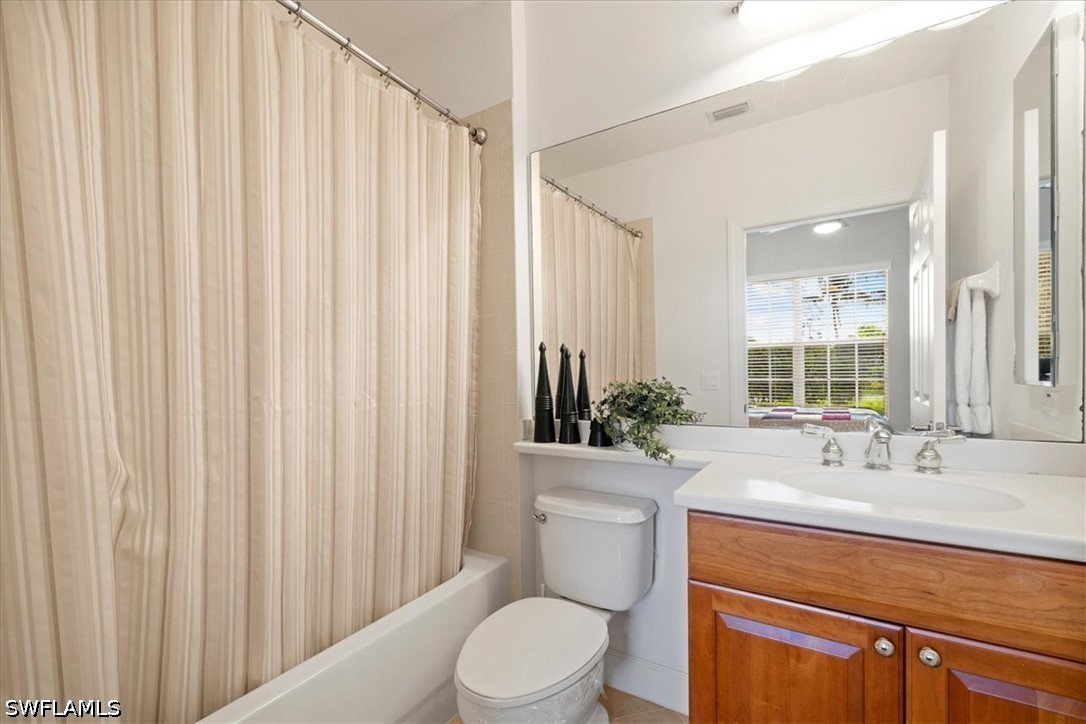 8051 Players Cove Dr 102 Property Photo 26