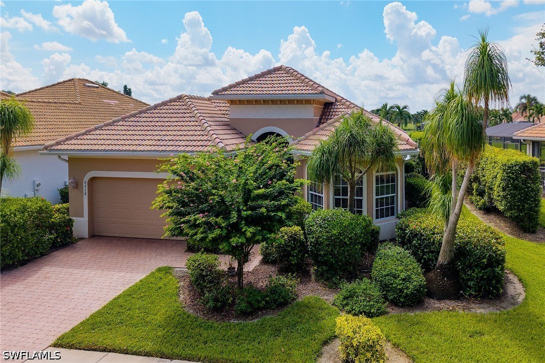 6718 Crowned Eagle Ln Property Photo 1