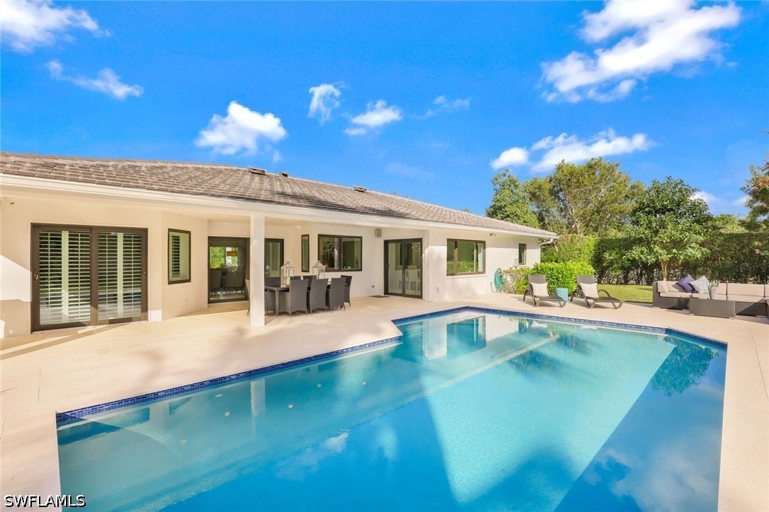 796 Ketch Dr Property Photo 4