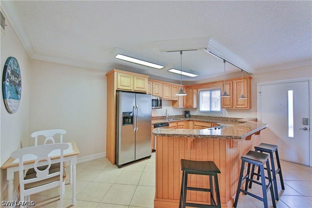 1100 Gulf Shore Blvd N 207 Property Photo 12