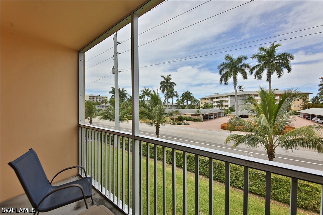 1100 Gulf Shore Blvd N 207 Property Photo 13