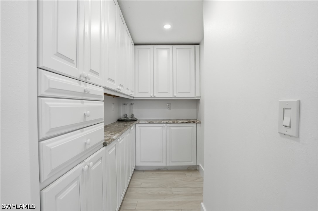 120 Albatross St Property Photo 18