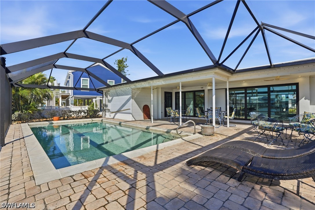 120 Albatross St Property Photo 35