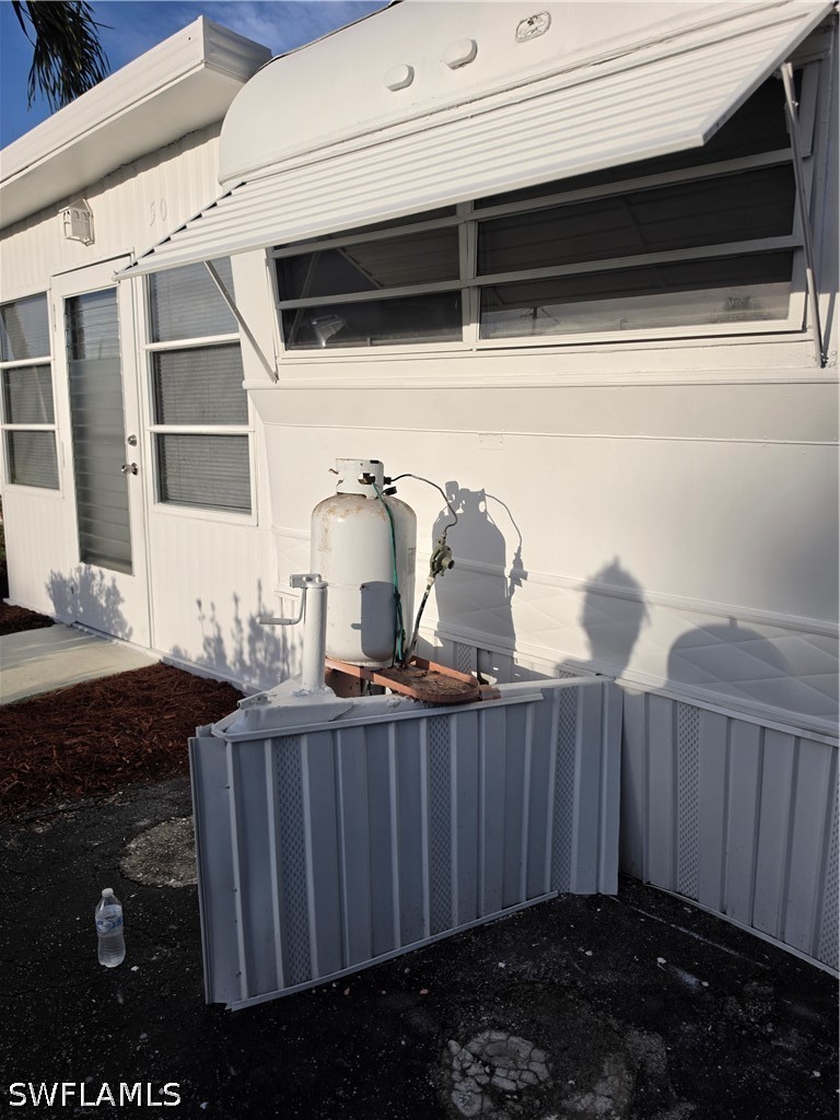 50 Temple Ln Property Photo 9