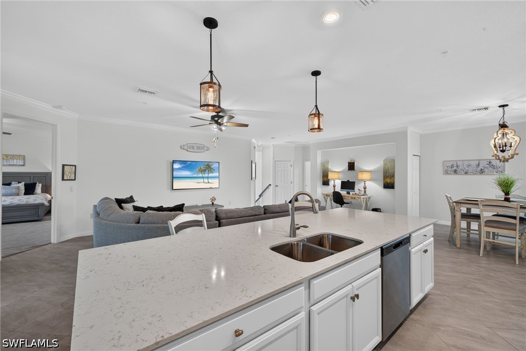 12015 Hawthorn Lake Dr 201 Property Photo 12