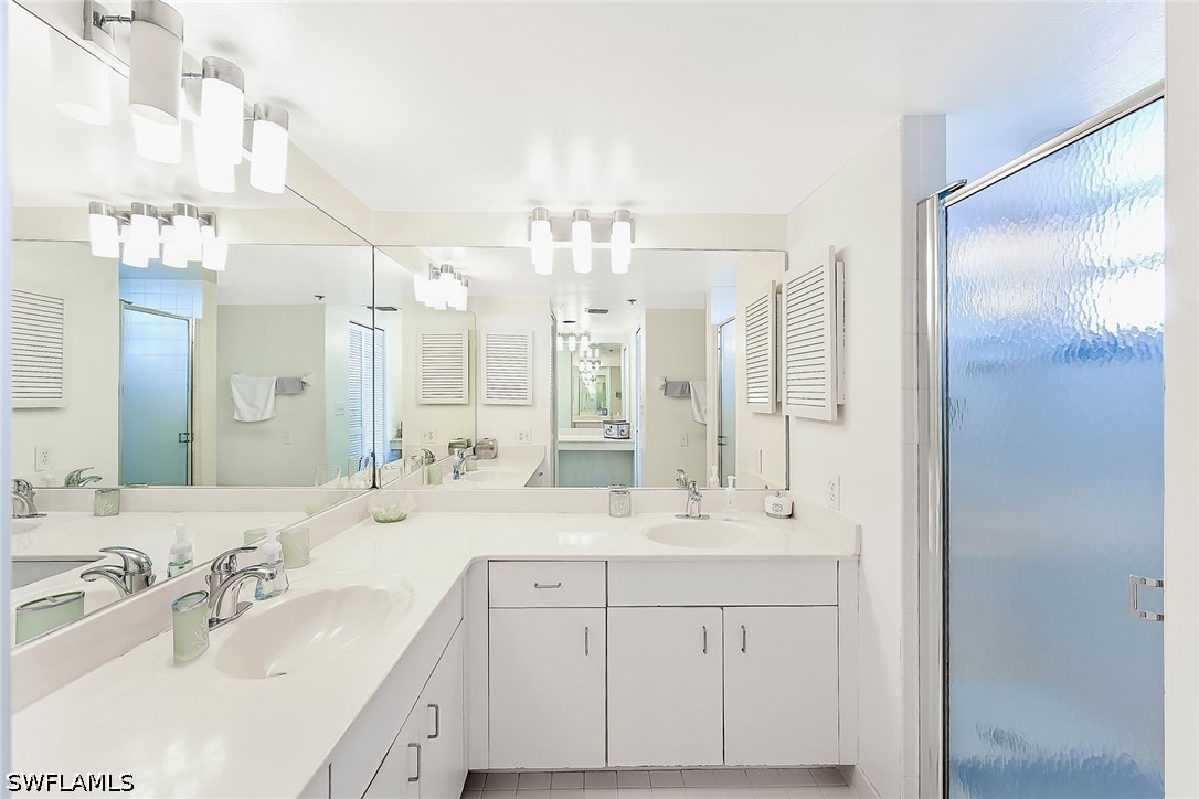 5550 Heron Point Dr 1702 Property Photo 12
