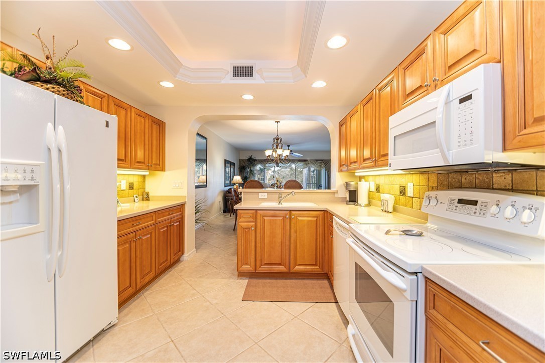 7401 Bella Lago Dr 522 Property Photo 7