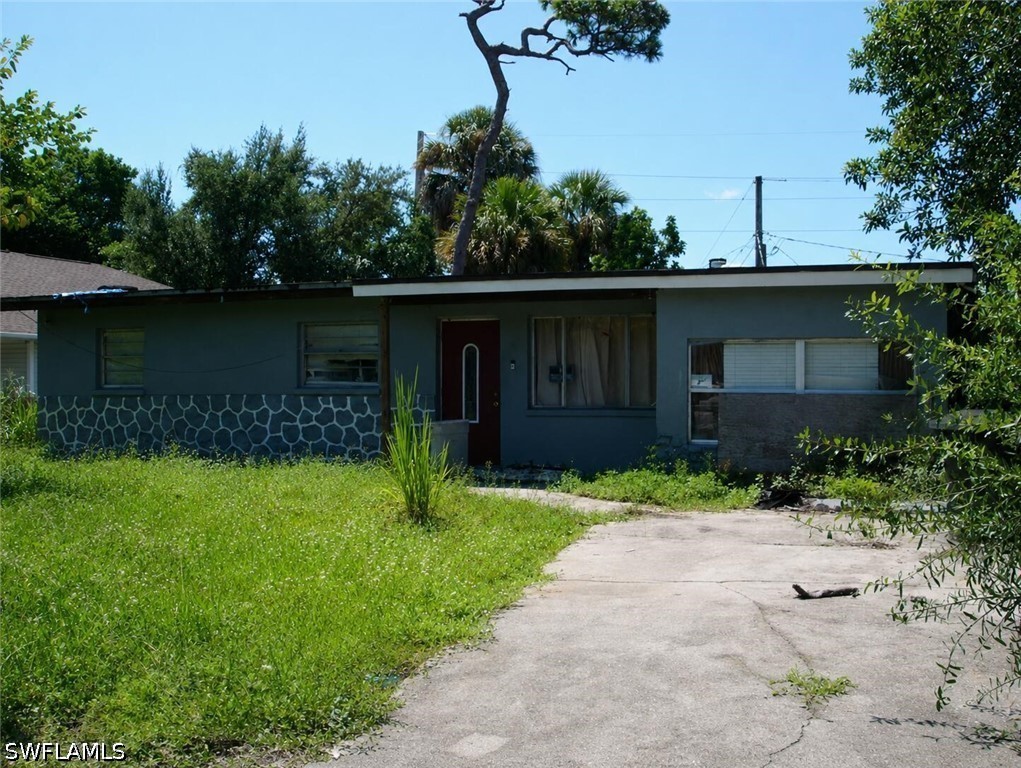 3170 2nd St Property Photo 1