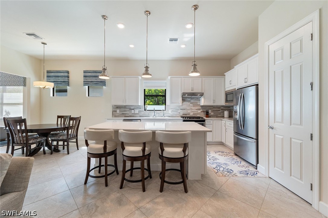 9406 Greyhawk Trl Property Photo 8