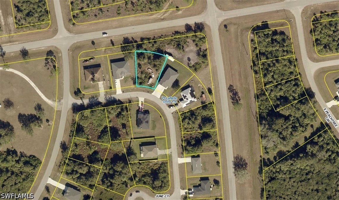 3041 June Cir Property Photo 1
