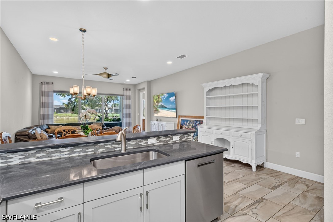 28405 Abruzzo Dr Property Photo 13