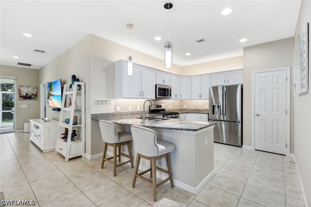 20179 Torch Key Way Property Photo 6