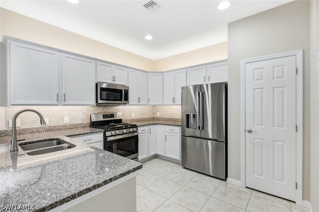 20179 Torch Key Way Property Photo 7