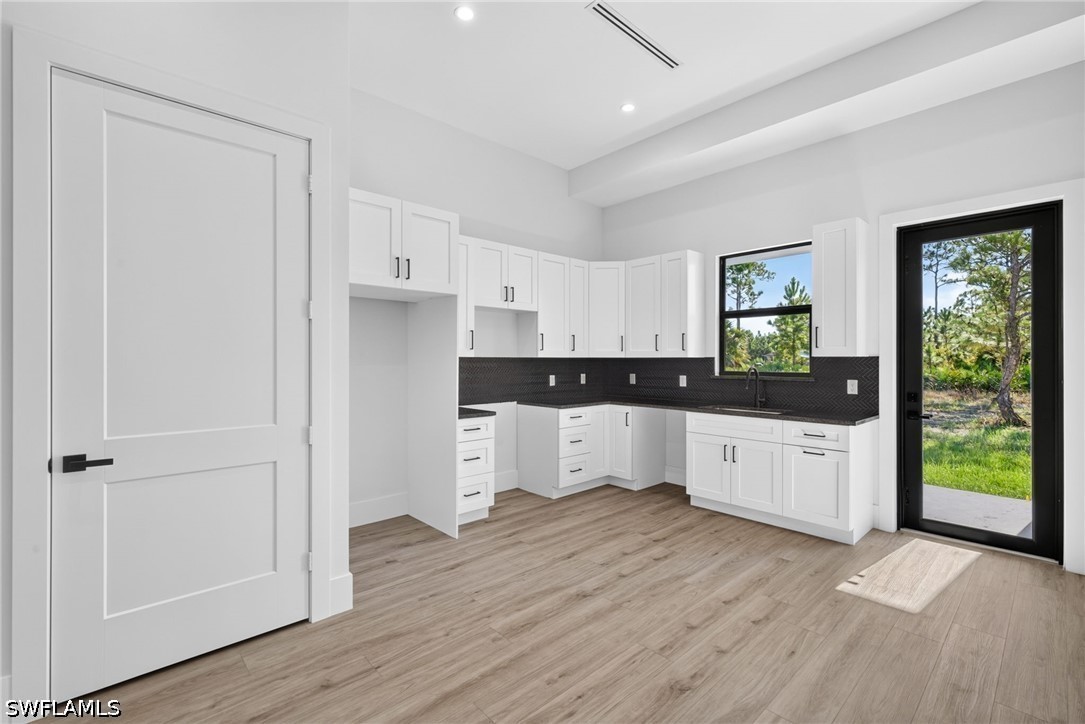 4164 Everglades Blvd N Property Photo 11