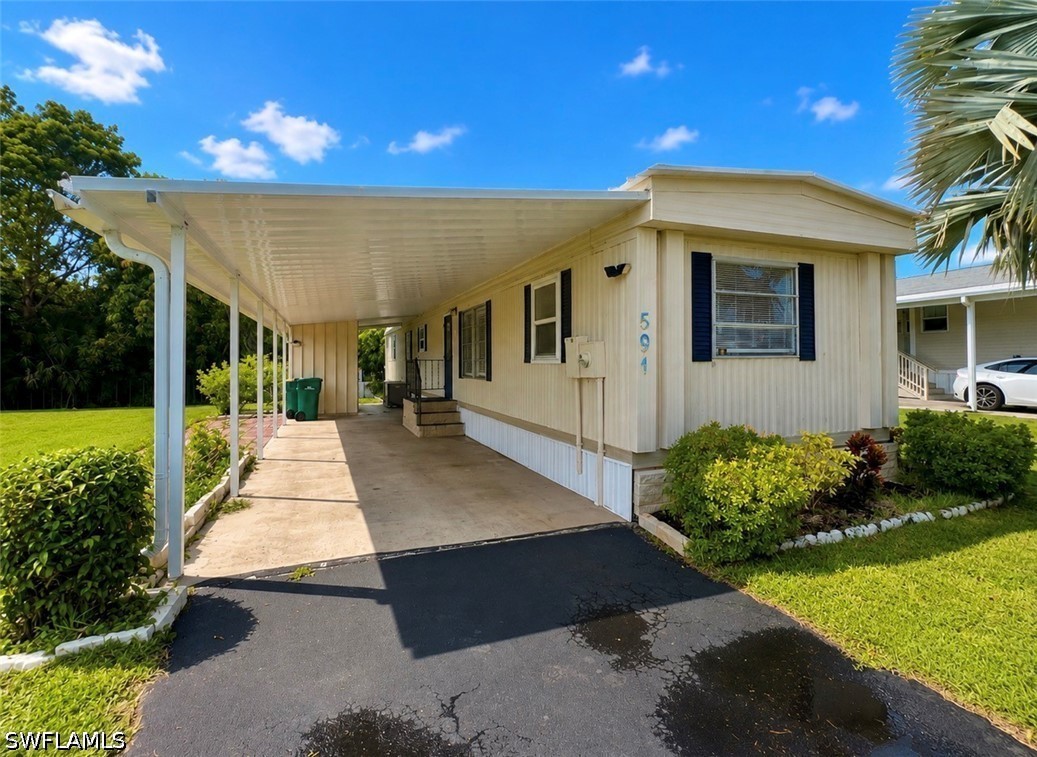 591 Cape Florida Ln Property Photo 1